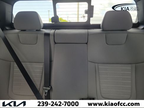 Used 2022 Hyundai Santa Cruz SEL w/ Activity Package FWD image 30