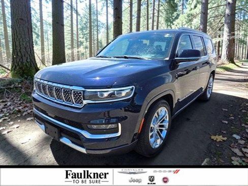 Certified 2022 Jeep Grand Wagoneer Series II AWD/4WD image 1