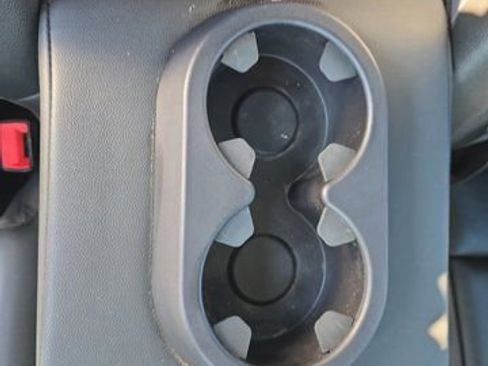 Used 2018 Chevrolet Silverado 1500 LTZ image 16