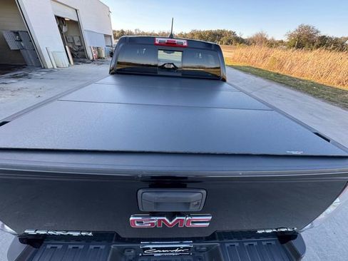 Used 2020 GMC Canyon Denali image 32