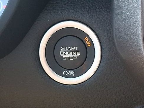 New 2026 RAM 1500 Big Horn AWD/4WD image 16