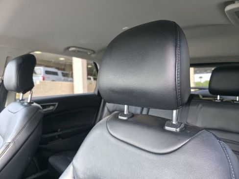 Used 2016 Ford Edge SEL w/ Equipment Group 201A image 12