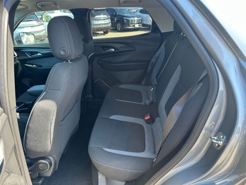 Used 2025 Chevrolet TrailBlazer LT image 23