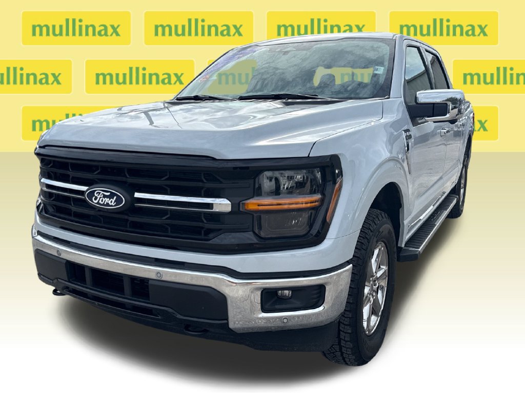 Used 2025 Ford F150 XLT w/ Equipment Group 302A MID AWD/4WD image 10