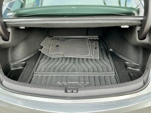 Used 2020 Acura TLX V6 w/ Technology Package image 11