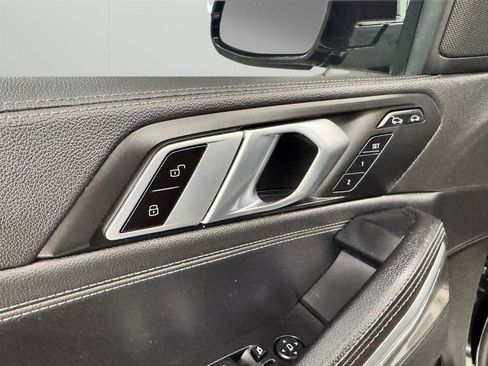 Used 2022 BMW X6 xDrive40i w/ Premium Package AWD/4WD image 13