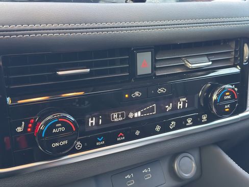 New 2026 Nissan Rogue Platinum w/ Platinum Premium Package image 26