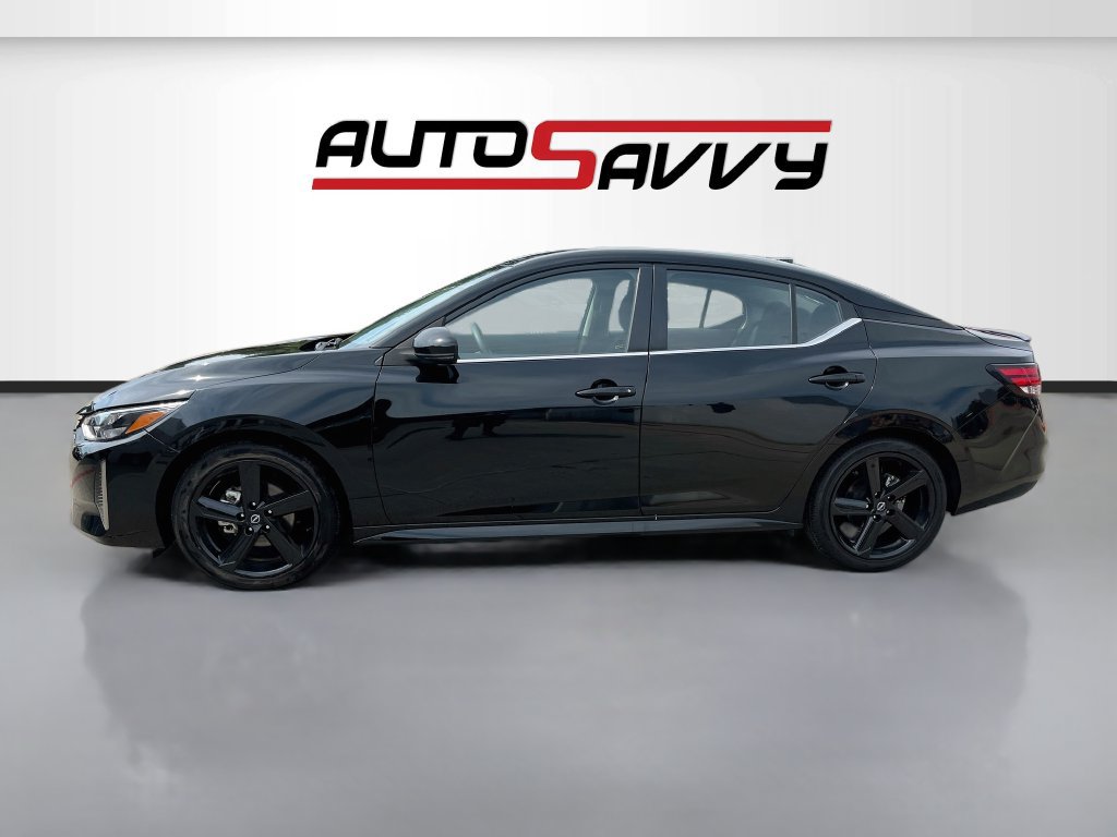 Used 2025 Nissan Sentra SR FWD image 4