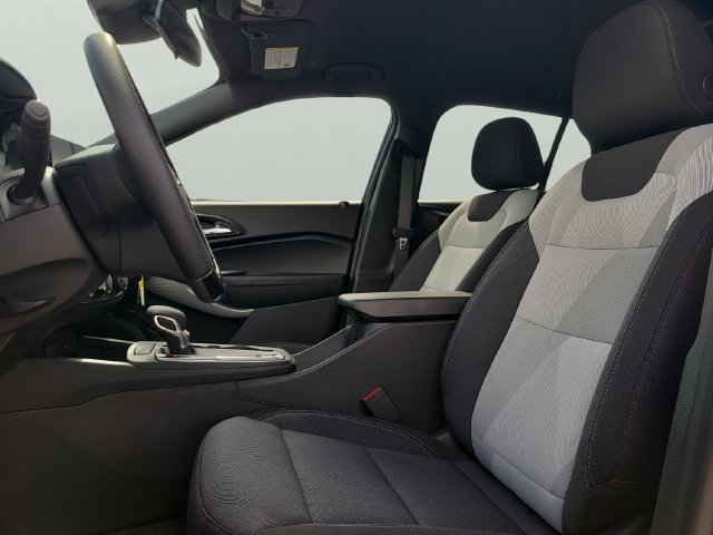 New 2026 Chevrolet Trax RS FWD image 20