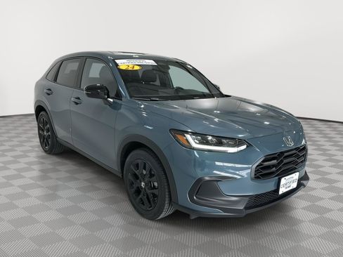 Used 2024 Honda HR-V Sport image 4