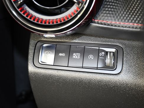 Used 2025 Chevrolet Equinox RS AWD/4WD image 35