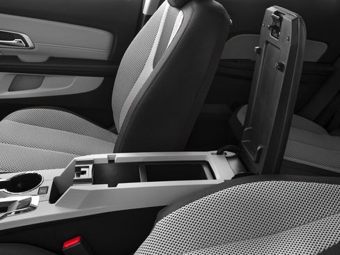 Used 2017 GMC Terrain SLE w/ Convenience Package image 18