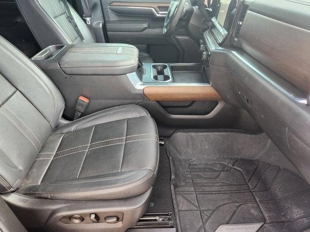 Used 2024 Chevrolet Silverado 3500 High Country w/ Technology Package AWD/4WD image 14