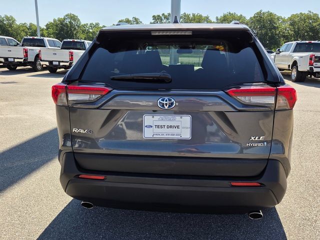 Used 2019 Toyota RAV4 XLE w/ Carpet Mat Package AWD/4WD image 10