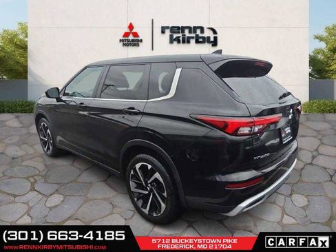 Used 2024 Mitsubishi Outlander SE image 15