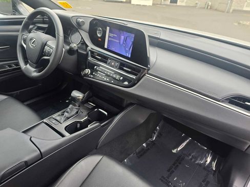 Certified 2023 Lexus ES 350 w/ Accessory Package (Z1) FWD image 11