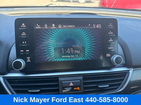 Used 2018 Honda Accord Sport image 9