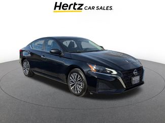Used 2025 Nissan Altima 2.5 SV video 1
