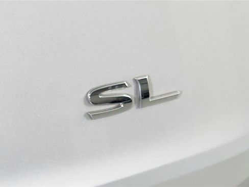 Used 2023 Nissan Rogue SL w/ SL Premium Package FWD image 18