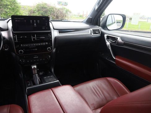 Used 2022 Lexus GX 460 Premium w/ Premium Plus Package AWD/4WD image 28