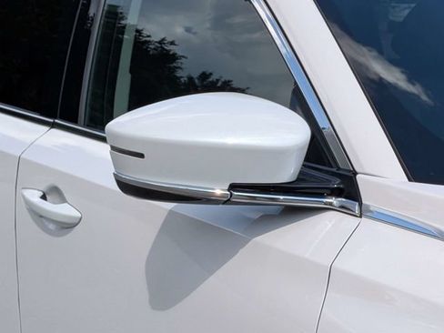 Certified 2026 Acura MDX FWD w/ Technology Package image 10