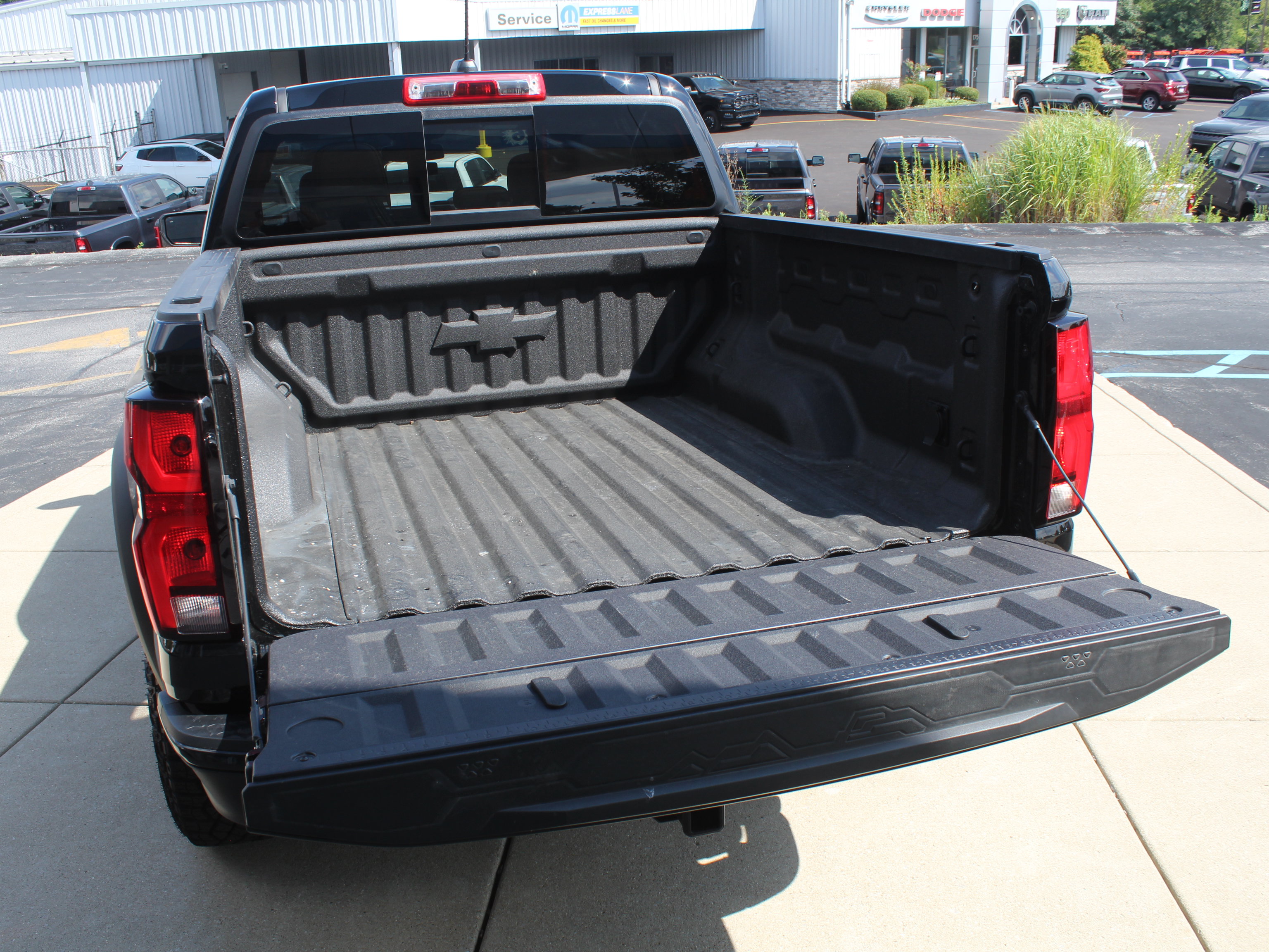 Certified 2026 Chevrolet Colorado ZR2 AWD/4WD image 32