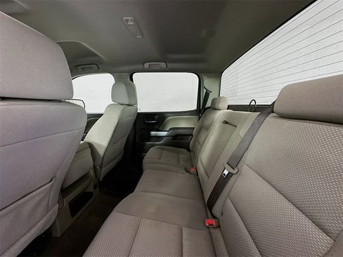 Used 2018 Chevrolet Silverado 1500 LT w/ All Star Edition image 24