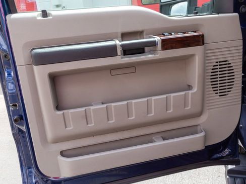 Used 2008 Ford F250 Lariat image 31