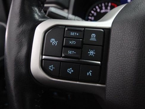 Used 2022 Ford Expedition Max XLT image 23