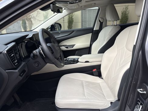 Used 2025 Lexus NX 350h AWD w/ Accessory Package (2T) image 16