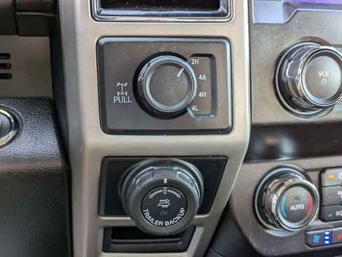 Used 2020 Ford F150 Lariat image 21