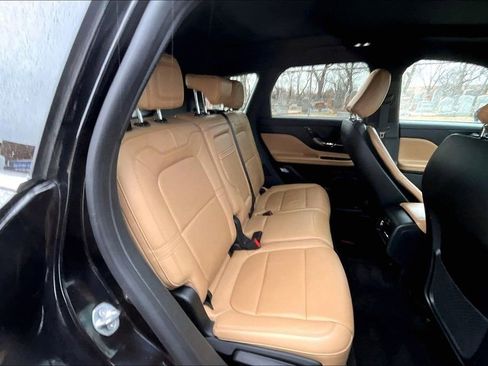 Used 2022 Lincoln Corsair Reserve w/ Elements Package image 26