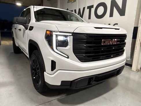 New 2026 GMC Sierra 1500 Pro w/ Graphite Edition image 35