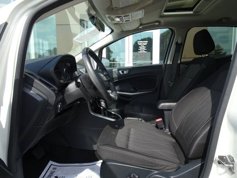 Used 2020 Ford EcoSport SE w/ SE Convenience Package FWD image 9