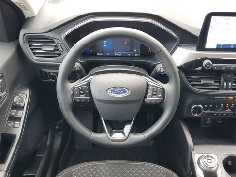 Certified 2023 Ford Escape Active AWD/4WD image 33