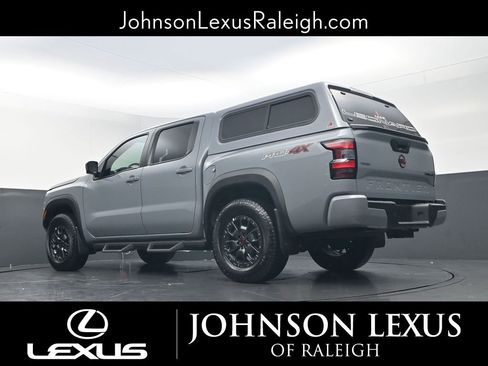 Used 2024 Nissan Frontier PRO-4X w/ Pro Premium Package image 18