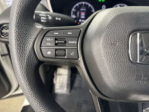 Used 2023 Honda HR-V LX image 12