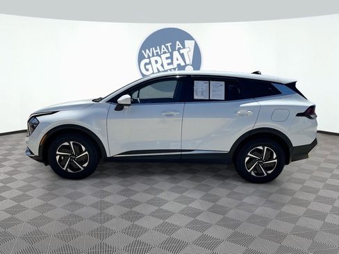 Certified 2023 Kia Sportage LX FWD image 9