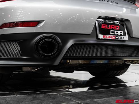 Used 2018 Porsche 911 GT2 RS RWD image 29