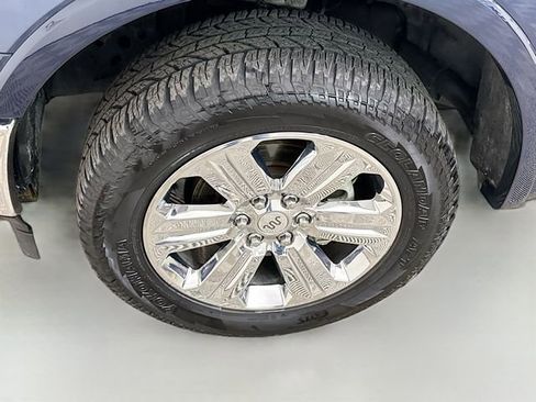 Used 2018 Ford F150 King Ranch w/ Equipment Group 601A Luxury image 32