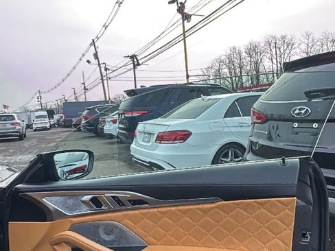 Used 2022 BMW M8 Competition image 12