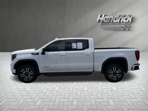 Used 2023 GMC Sierra 1500 AT4 w/ AT4 Premium Package AWD/4WD image 7