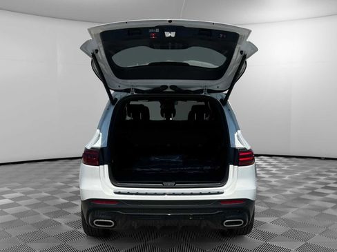 Certified 2025 Mercedes-Benz GLB 250 image 5