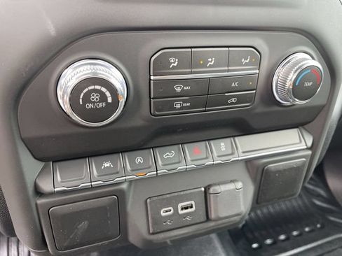 New 2026 GMC Sierra 1500 Pro w/ Pro Value Package AWD/4WD image 18