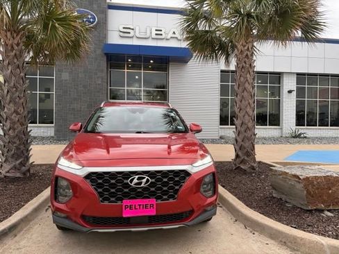 Used 2020 Hyundai Santa Fe SEL w/ Convenience Package FWD image 2