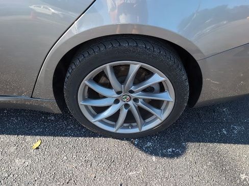 Used 2020 Alfa Romeo Giulia Sprint w/ Cold Weather Package image 7