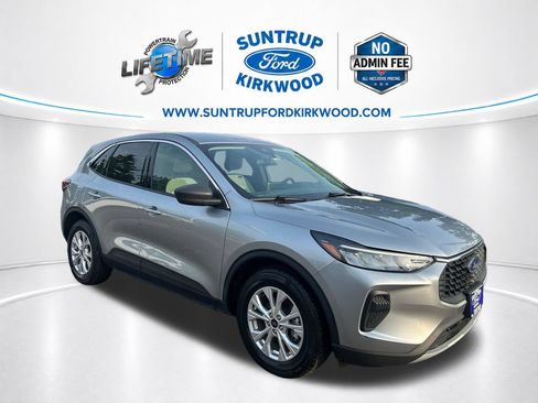 Used 2024 Ford Escape Active FWD image 9