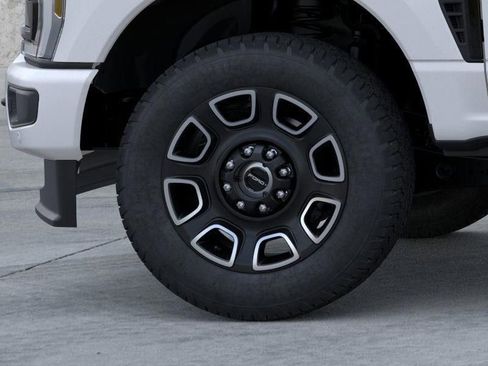 New 2025 Ford F250 Platinum image 19