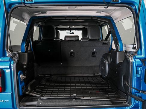 Used 2022 Jeep Wrangler Unlimited Sahara w/ Cold Weather Group image 35