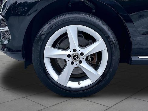 Used 2018 Mercedes-Benz GLE 350 4MATIC image 11